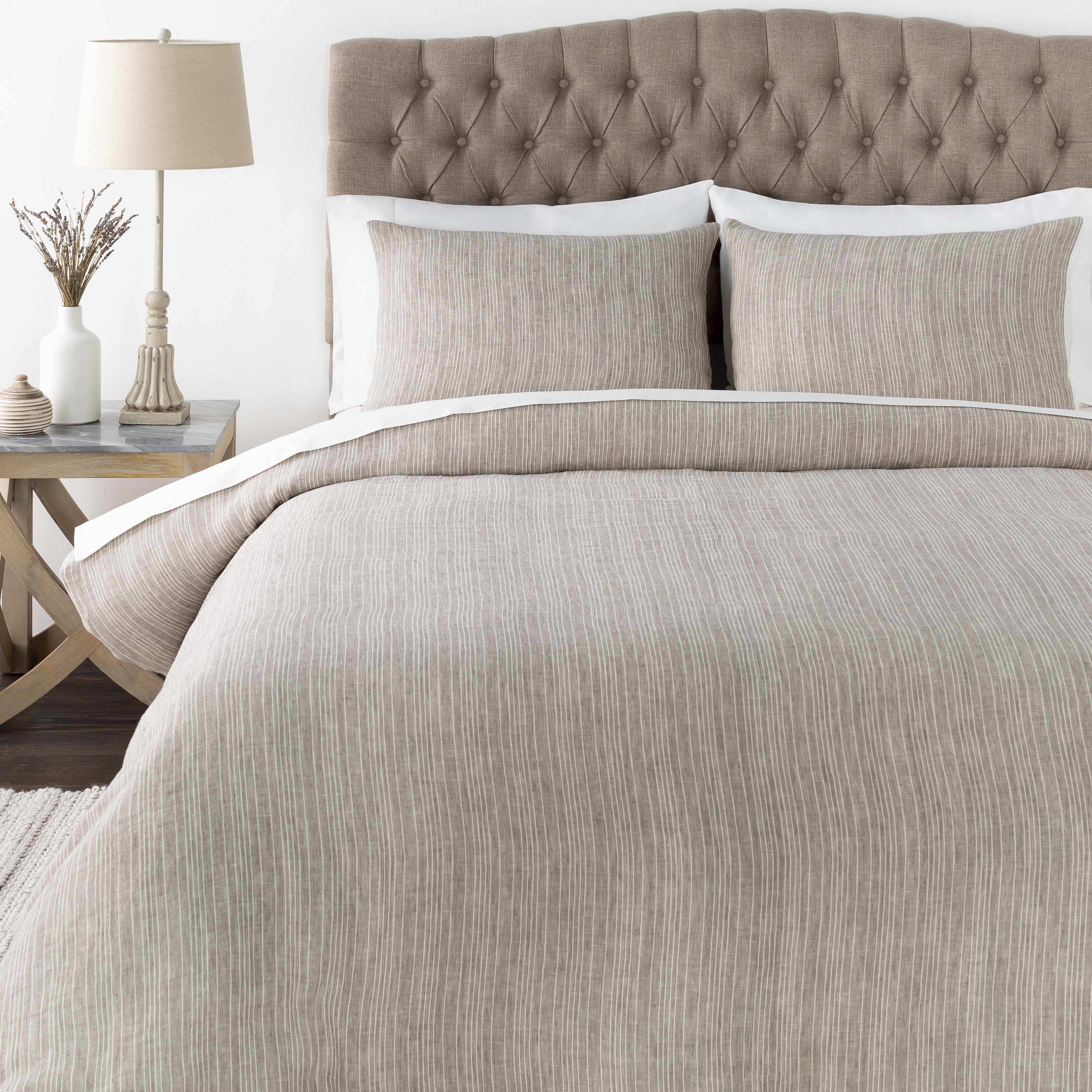 Tilik Linen Bedding Collection
